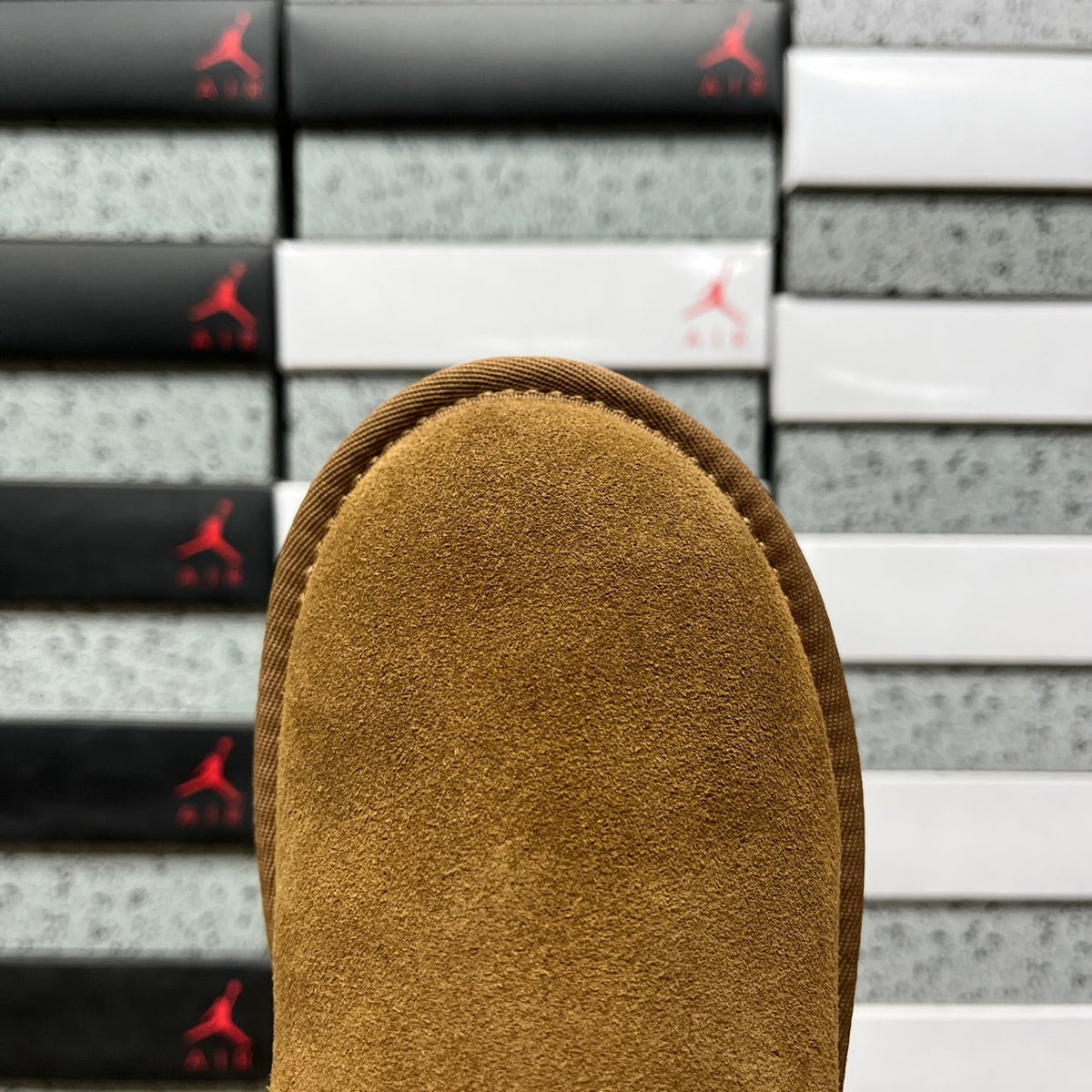 UGG Classic Ultra Mini Platform Women's Boot – Suede Ankle Boot with Cream Shearling Lining, Tonal Pull Loop & Chunky Serrated Platform Sole in Chestnut